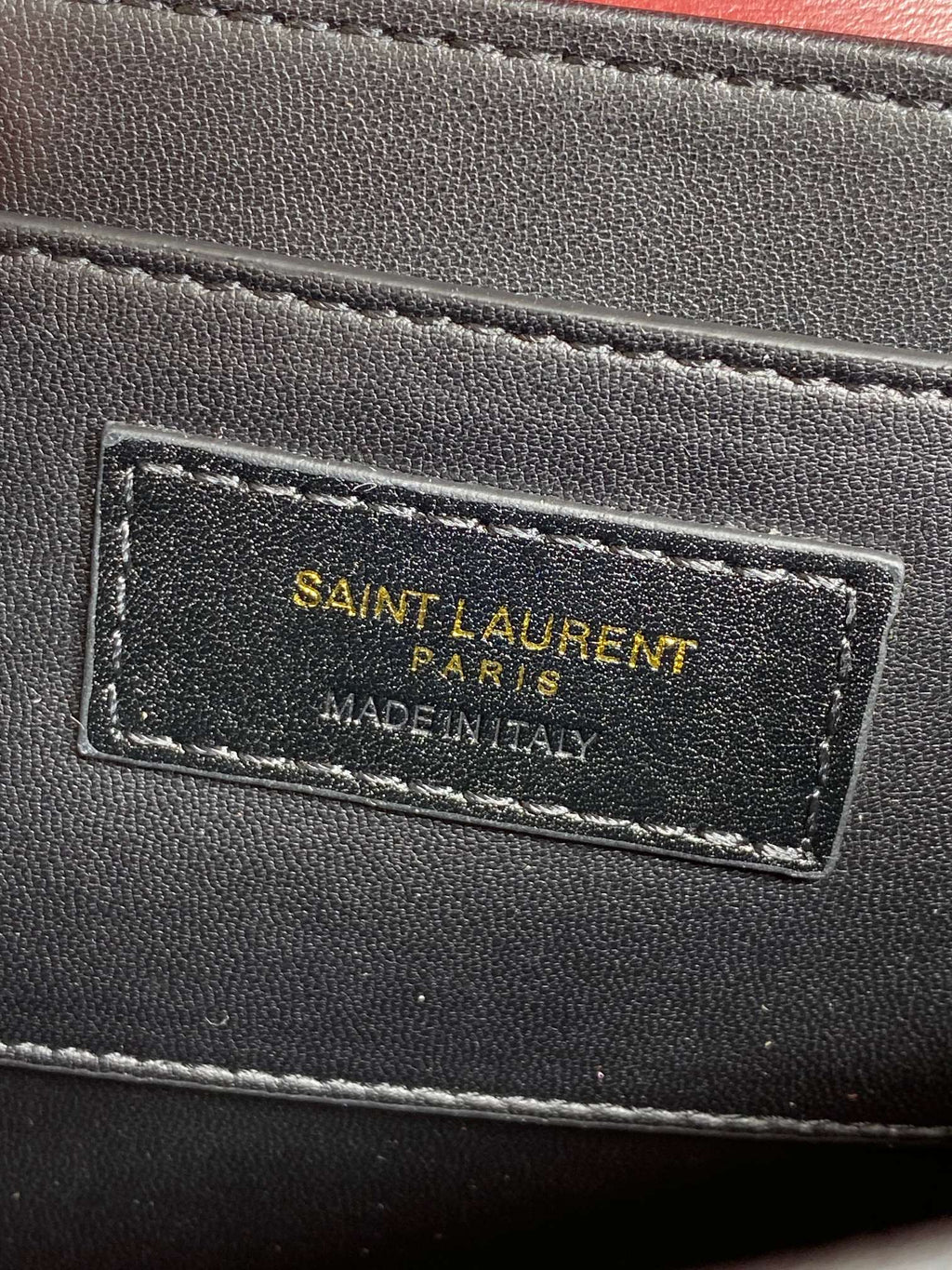 SOLFERINO KLEINE SATCHEL 19 IN SCHARLACHROTEM KALBSLEDER GOLDENE BESCHLÄGE