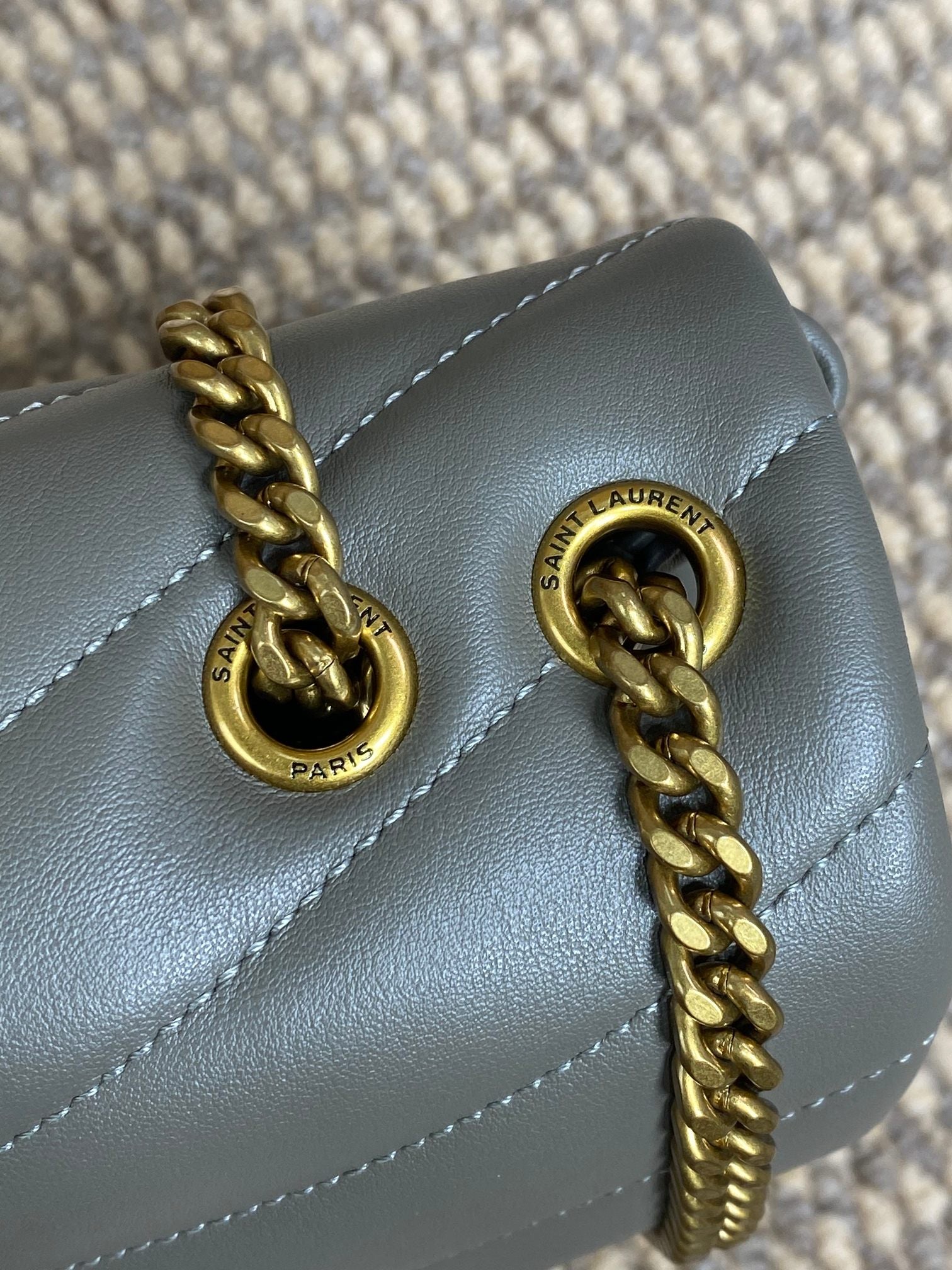 LOULOU SMALL 25 SHOULDER BAG IN DARK GREEN LAMBSKIN GOLD HARDWARE