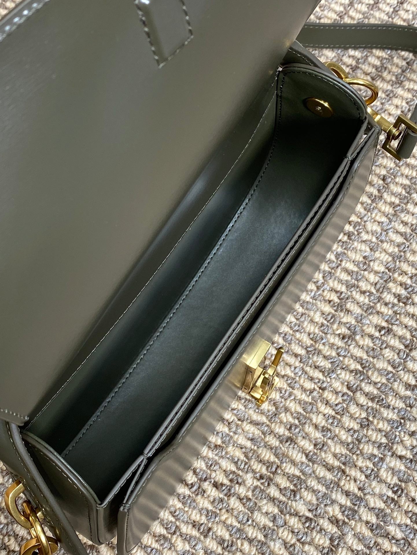 VOLTAIRE HALF-MOON SHOULDER BAG 24 IN DARK GREEN CALFSKIN GOLD METALLIC