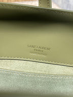 LE 37 KLEINER EIMERBEUTEL 20 IN AVOCADO-GRÜNES KALBSLEDER GOLDENE BESCHLÄGE