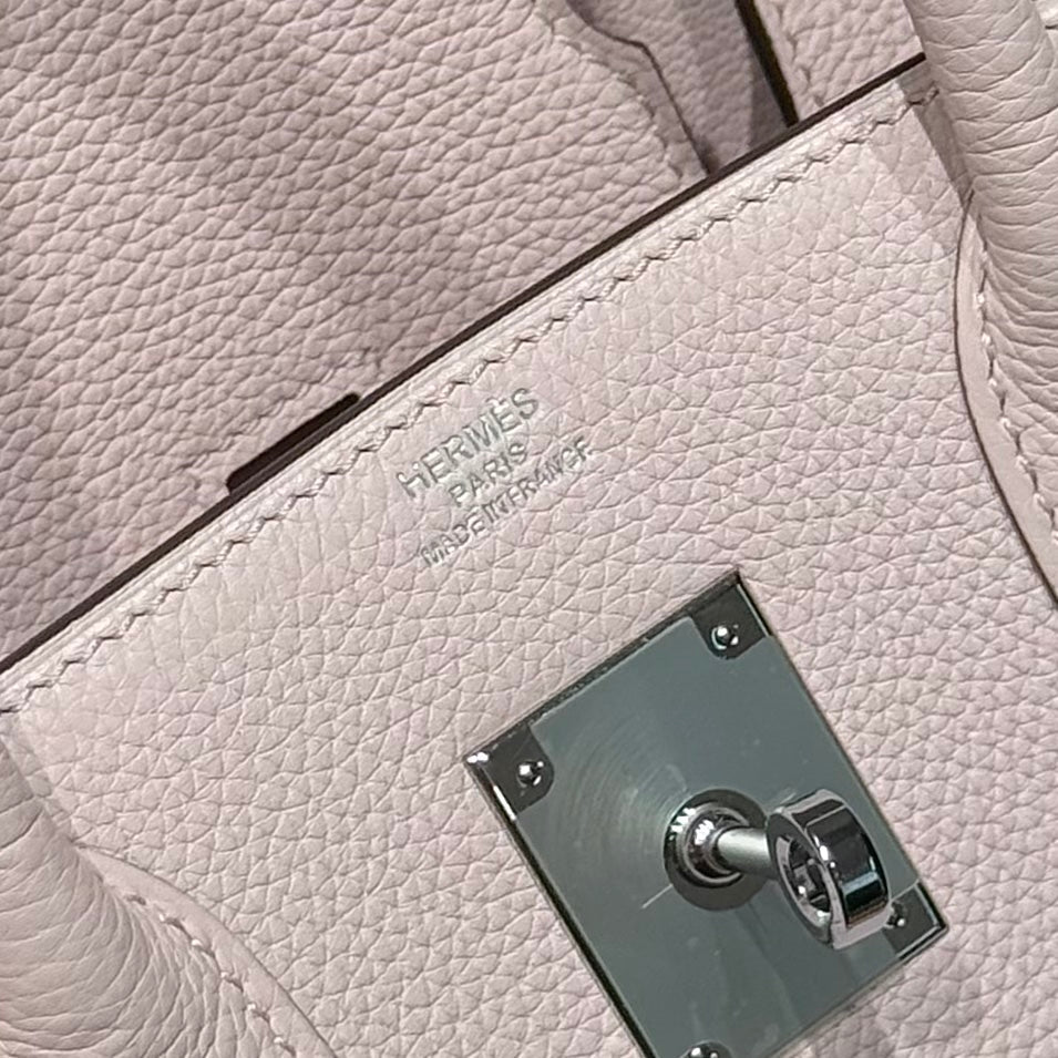 HERMES 25S BIRKIN 30 IN ROSA BABY-KALBLEDER, SILBERNE BESCHLÄGE