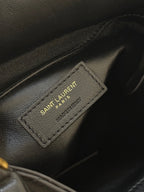 19 FLAP BUCKET BAG BLACK CALFSKIN