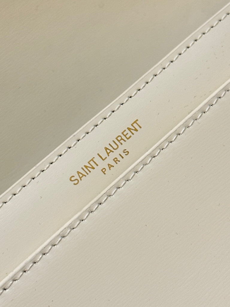 VOLTAIRE 17 WEISSE KALBSLEDERTASCHE