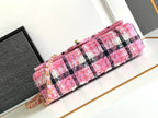 CC MEDIUM 25 CLASSIC BAG IN LIGHT PINK MIX BLACK WOOL TWEED