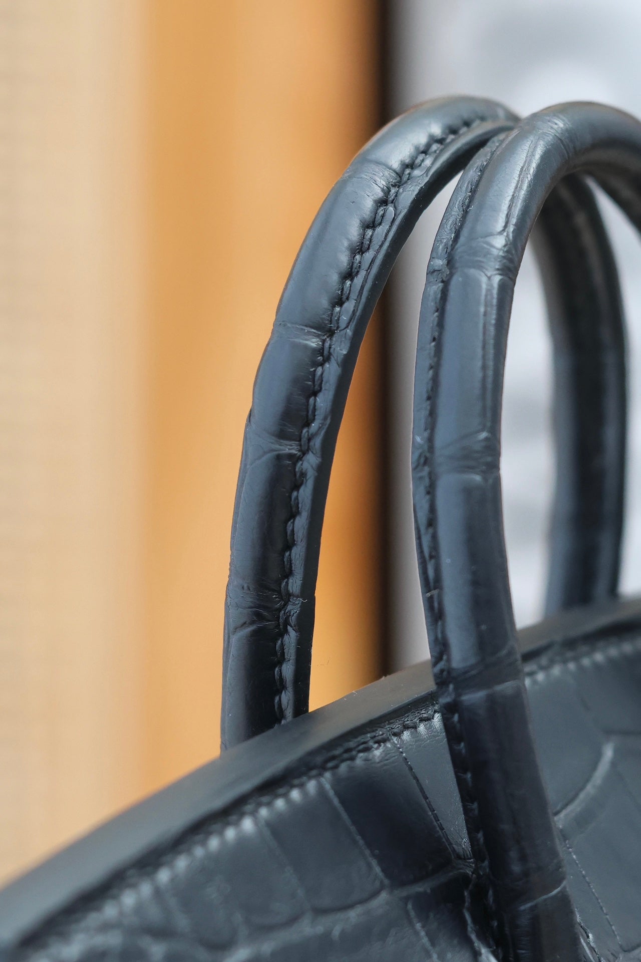 BIRKIN FAUBOURG TOUCH 20 IN SCHWARZEM KALBSLEDER MIT SILBERNEN BESCHLÄGEN (AUF BESTELLUNG GEFERTIGT)