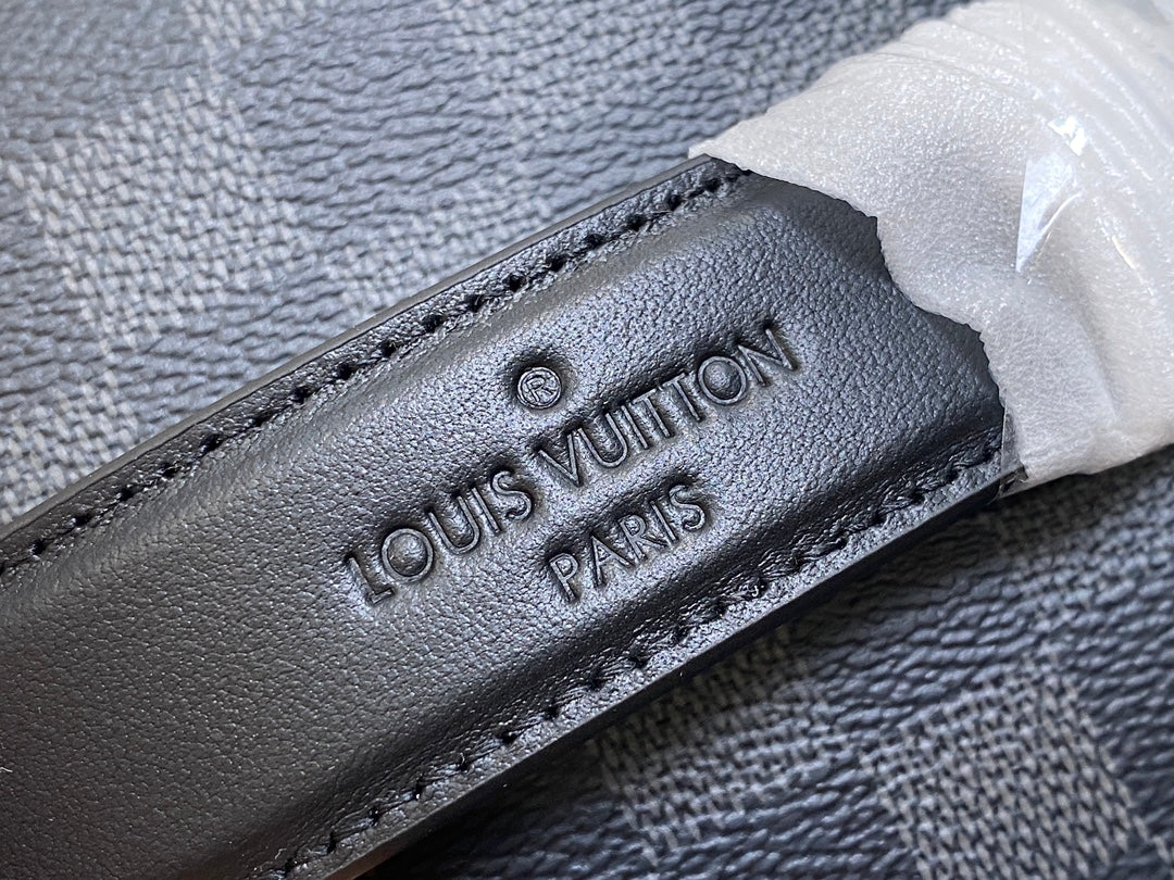 Kulturbeutel 24 Zoll, Schwarz, Damier Graphit-Canvas