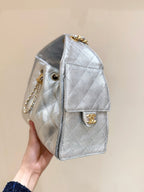 CC 25 HANDBAG IN SILVER-TONE 30 GRAINED CALFSKIN GOLD HARDWARE