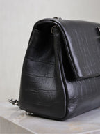 WEST HOLLYWOOD TASCHE 24 IN SCHWARZES KROKODIL-STRUKTURIERTES KALBSLEDER SILBERNE BESCHLÄGE