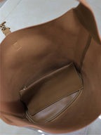 LE 5 À 7 GROSSE, GESCHMEIDIGE HOBO-TASCHE 31 IN BRONZEBRAUNEM WILDLEDER