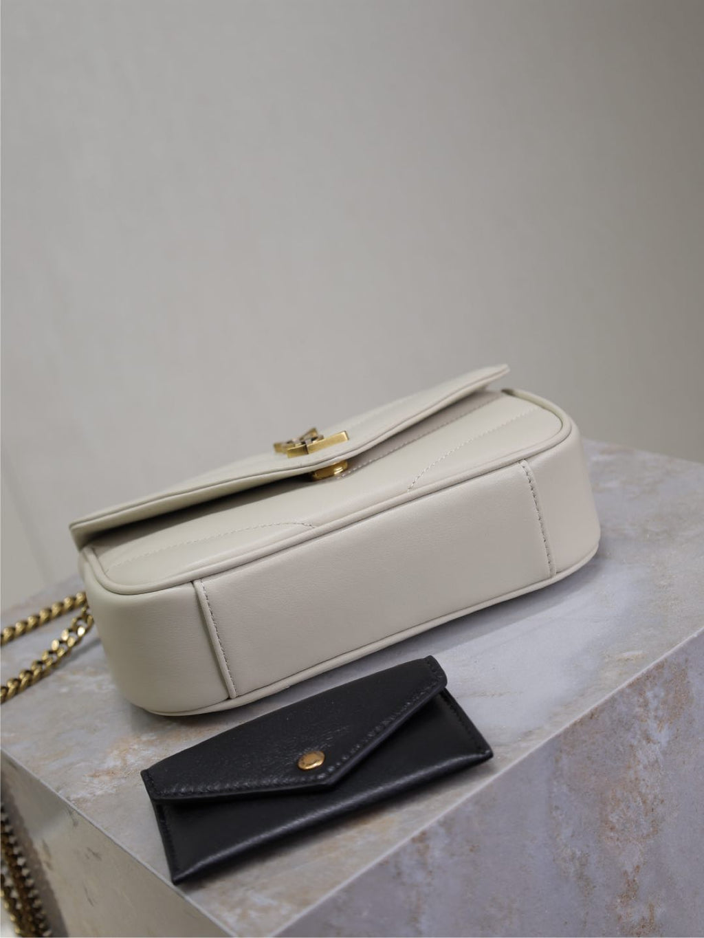 LOULOU MINI 20 IN WHITE SHEEPSKIN GOLD HARDWARE