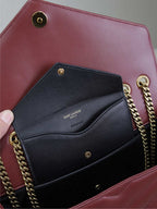 LOULOU MEDIUM 29 IN BURGUNDERROT SCHAFSLEDER GOLDENE BESCHLÄGE