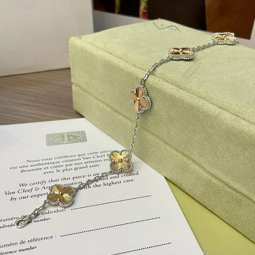 [⭐JeweliWhal] CLOVER 5 MOTIF LASER BRACELET COLLECTION