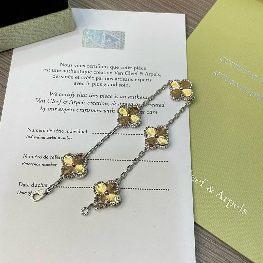 [⭐JeweliWhal] CLOVER 5 MOTIF LASER BRACELET COLLECTION