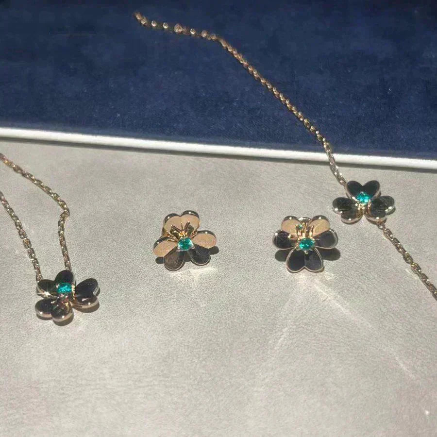 Jewelicorn FRIVOLE BLUMEN-MALACHIT-OHRRINGE