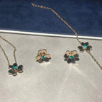 Jewelicorn FRIVOLE BLUMEN-MALACHIT-OHRRINGE