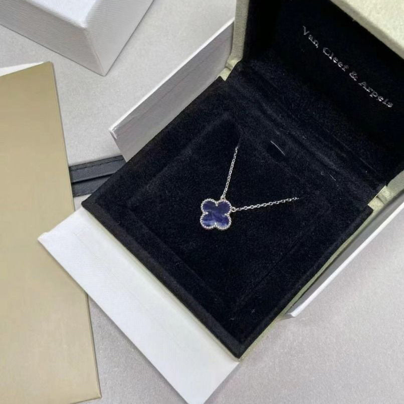 Jewelicorn Kleeblatt 15 mm Pietersit-Halskette Silber