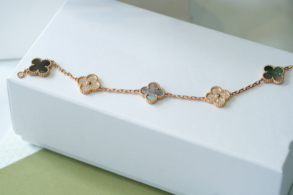 ¡®Jewelicorn¡¯CLOVER 5 MOTIFS DARK MOP AND DIAMONDS PINK GOLD BRACELET