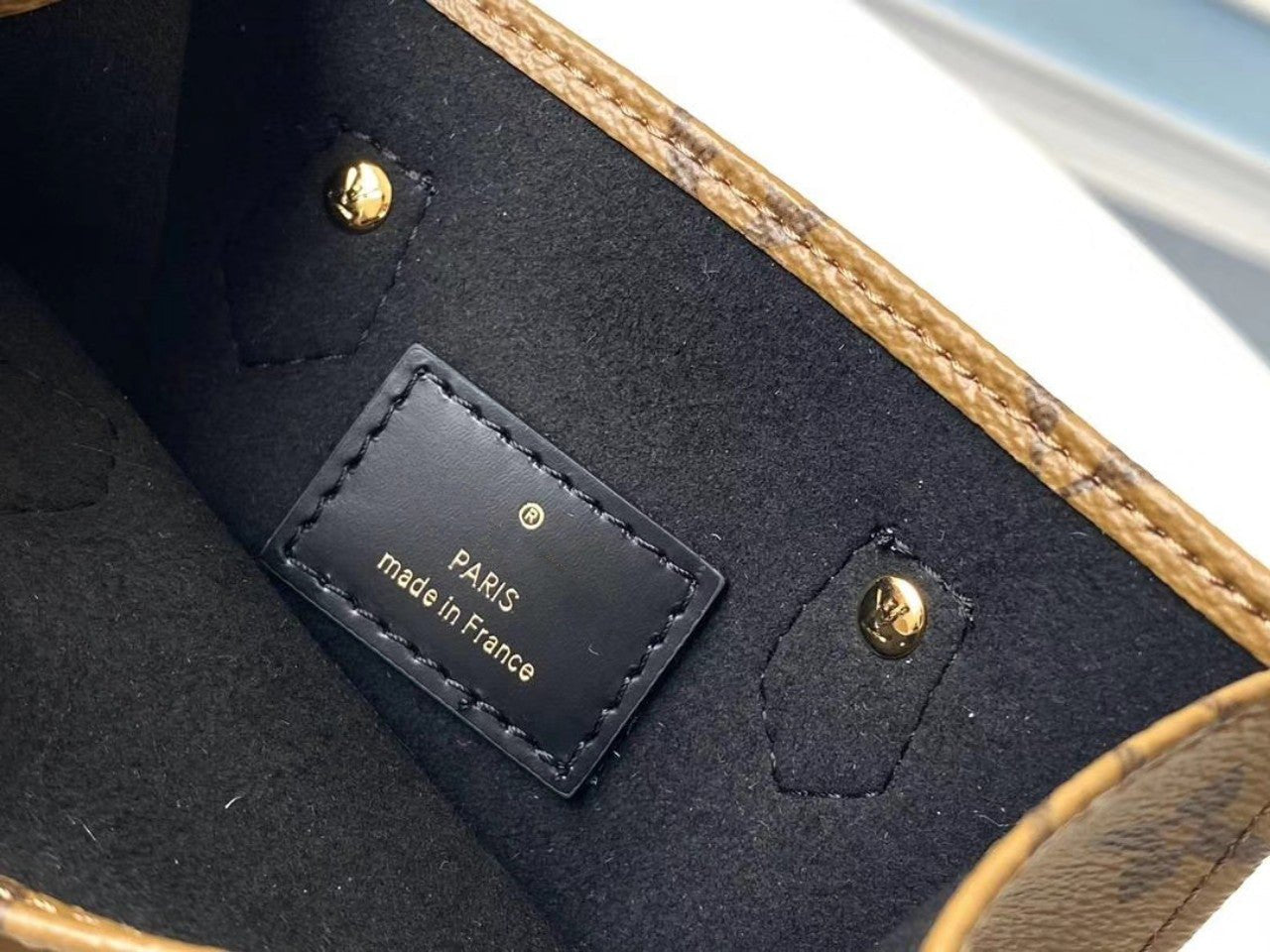 LV PETIT SAC PLAT MONOGRAM BESCHICHTETE LEINWAND 